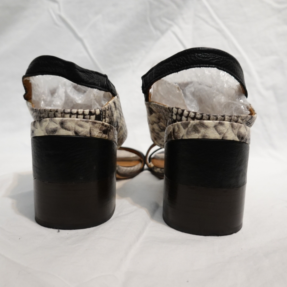 ARIAT Two24 Black w/Gray Snakeskin Print Block Heeled Slingback Sandals, size 7 - Picture 5 of 9